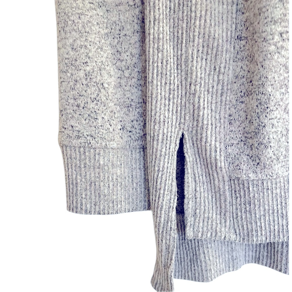 Market & Spruce Heathered Gray Women’s Sweater Size S-EUC - Picture 4 of 4